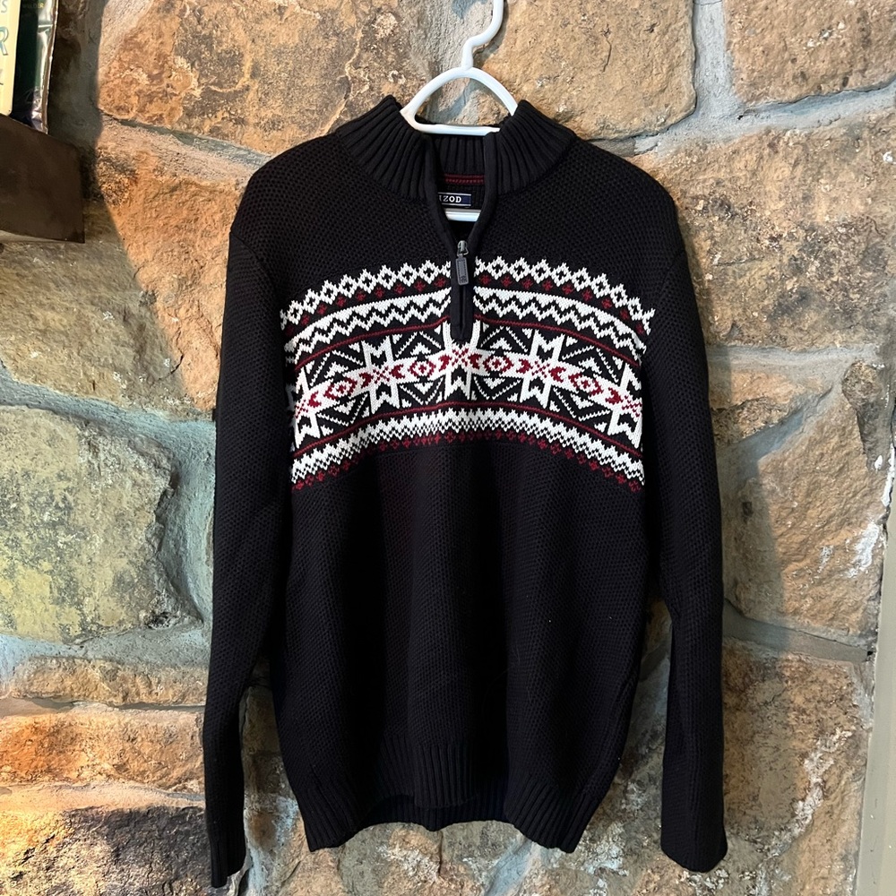 Izod Black and White Patterned Zip-Up Sweater